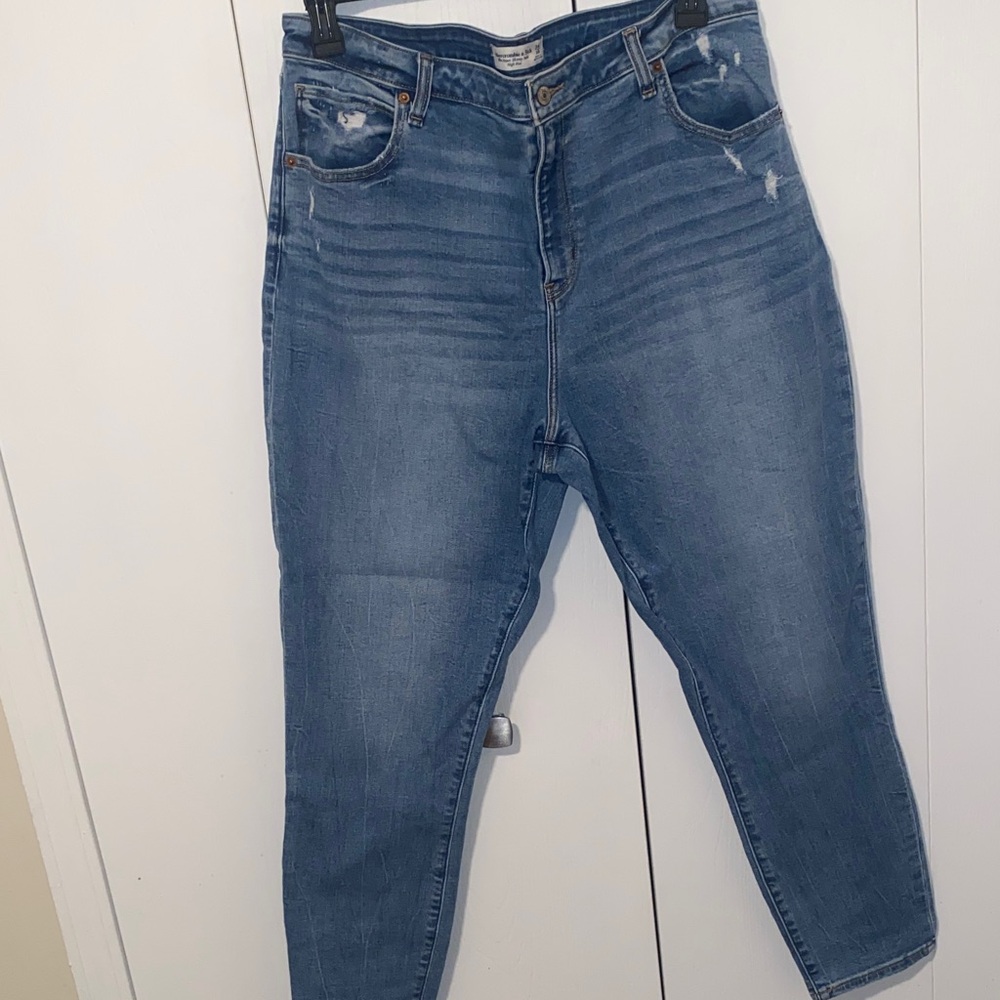 Abercrombie & Fitch High Rise Blue Jeans